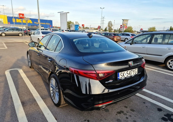 Alfa Romeo Giulia cena 68900 przebieg: 182000, rok produkcji 2016 z Katowice małe 67